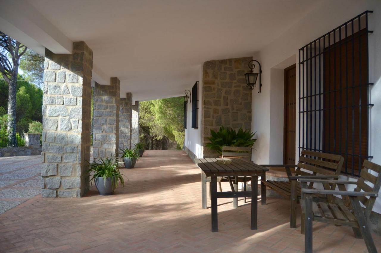 Alojamiento Rural Dehesa La Estancia Andujar Exterior photo